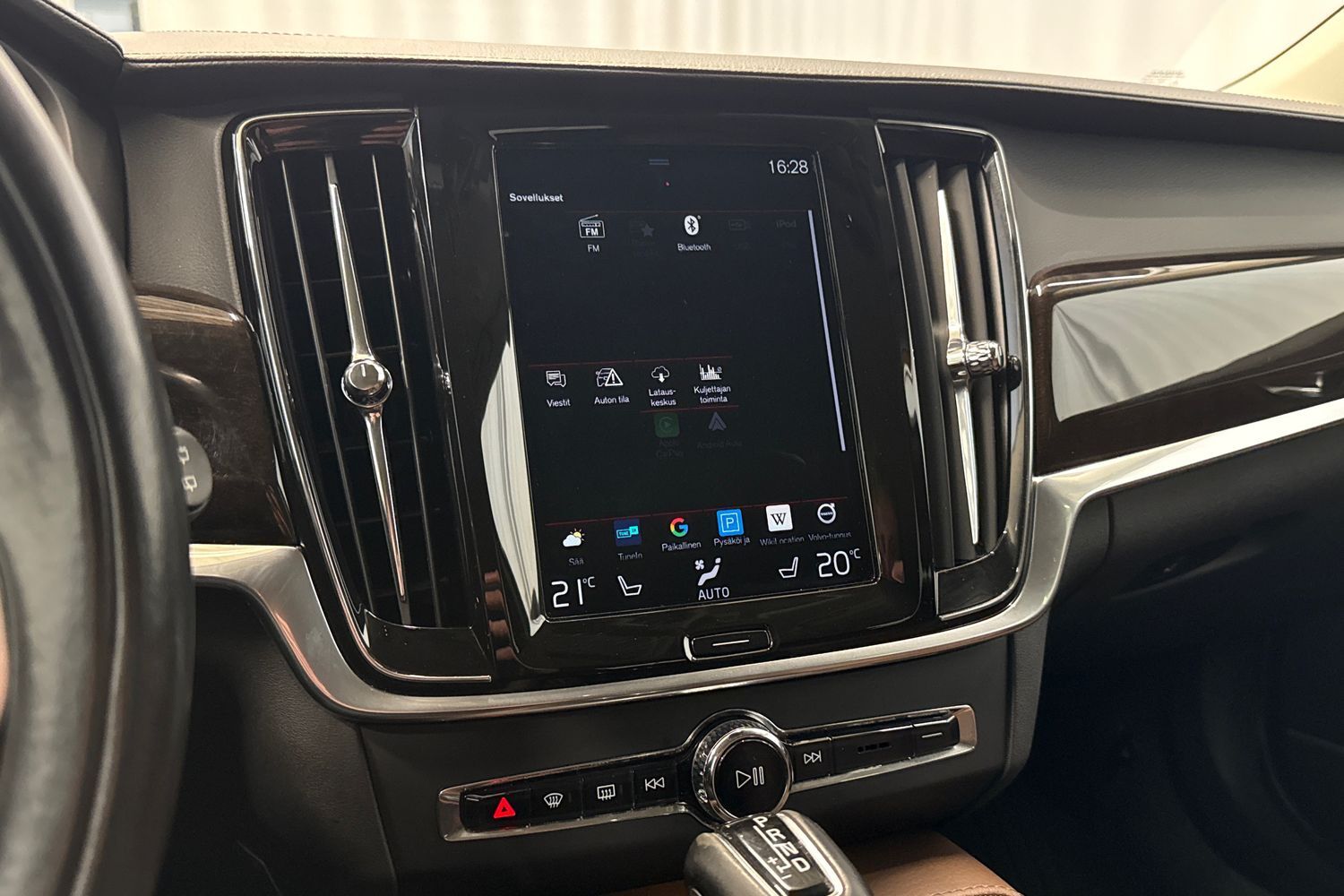 Volvo V90 vaihtoauto