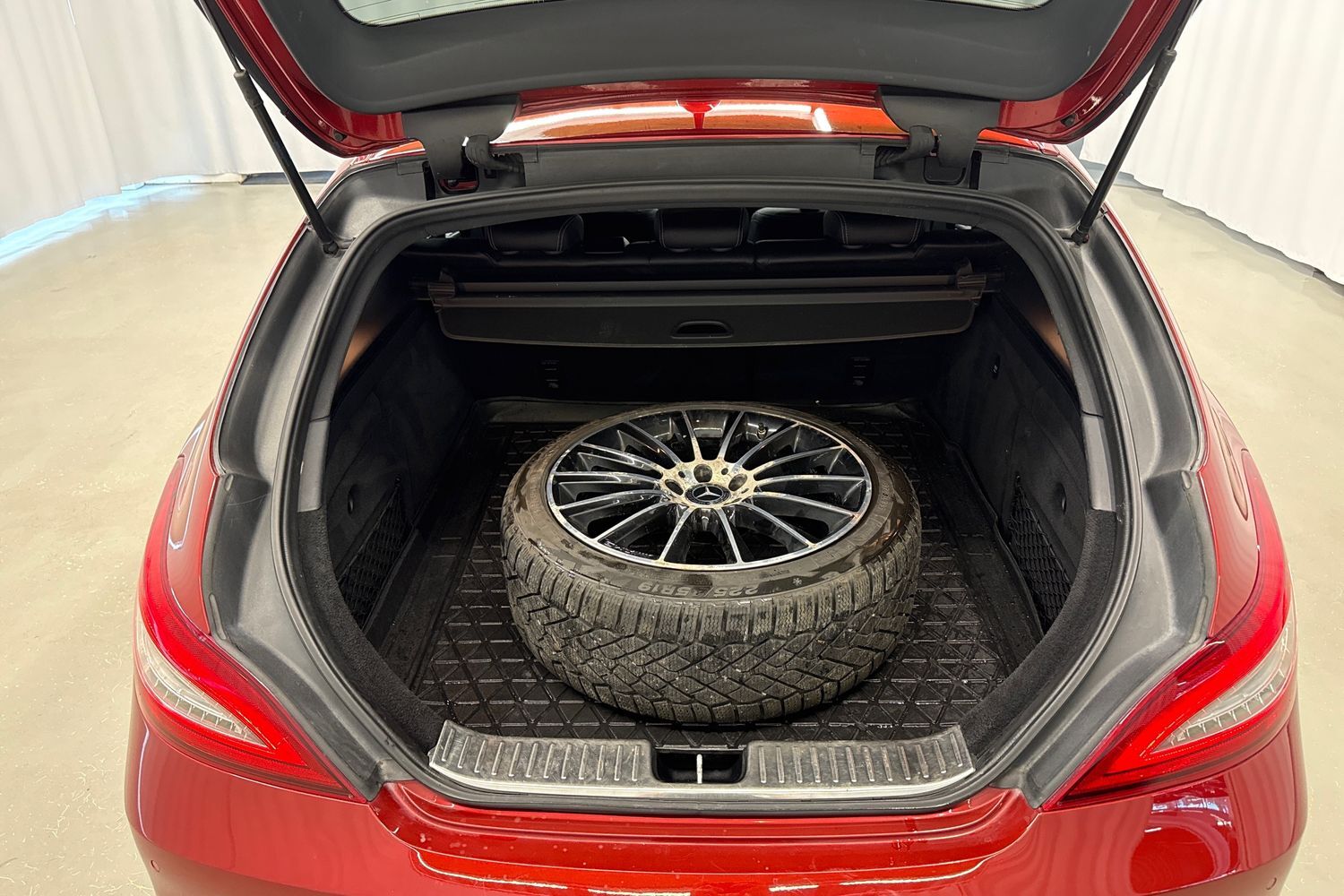 Mercedes-Benz CLS vaihtoauto