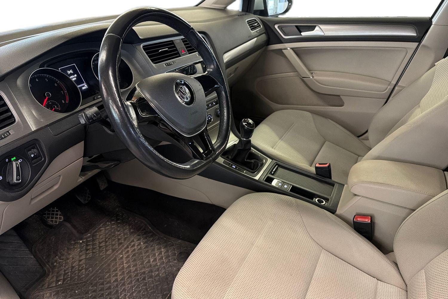 Volkswagen Golf vaihtoauto