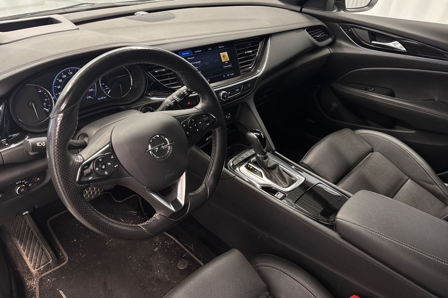 Opel Insignia vaihtoauto