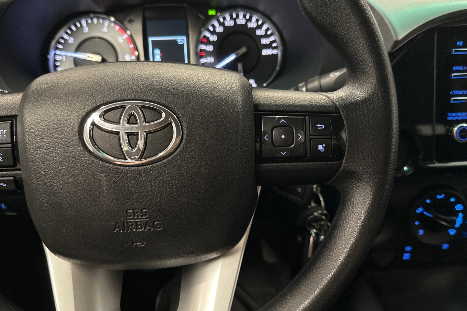 Toyota Hilux vaihtoauto