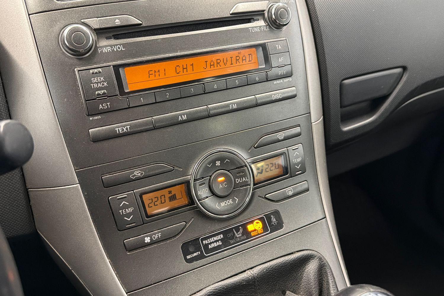 Toyota Auris vaihtoauto