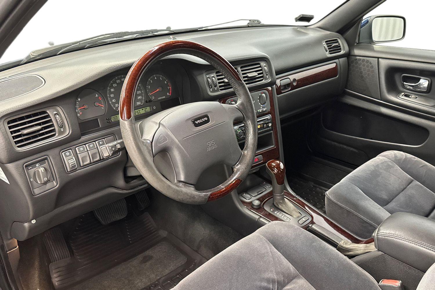 Volvo S70 vaihtoauto