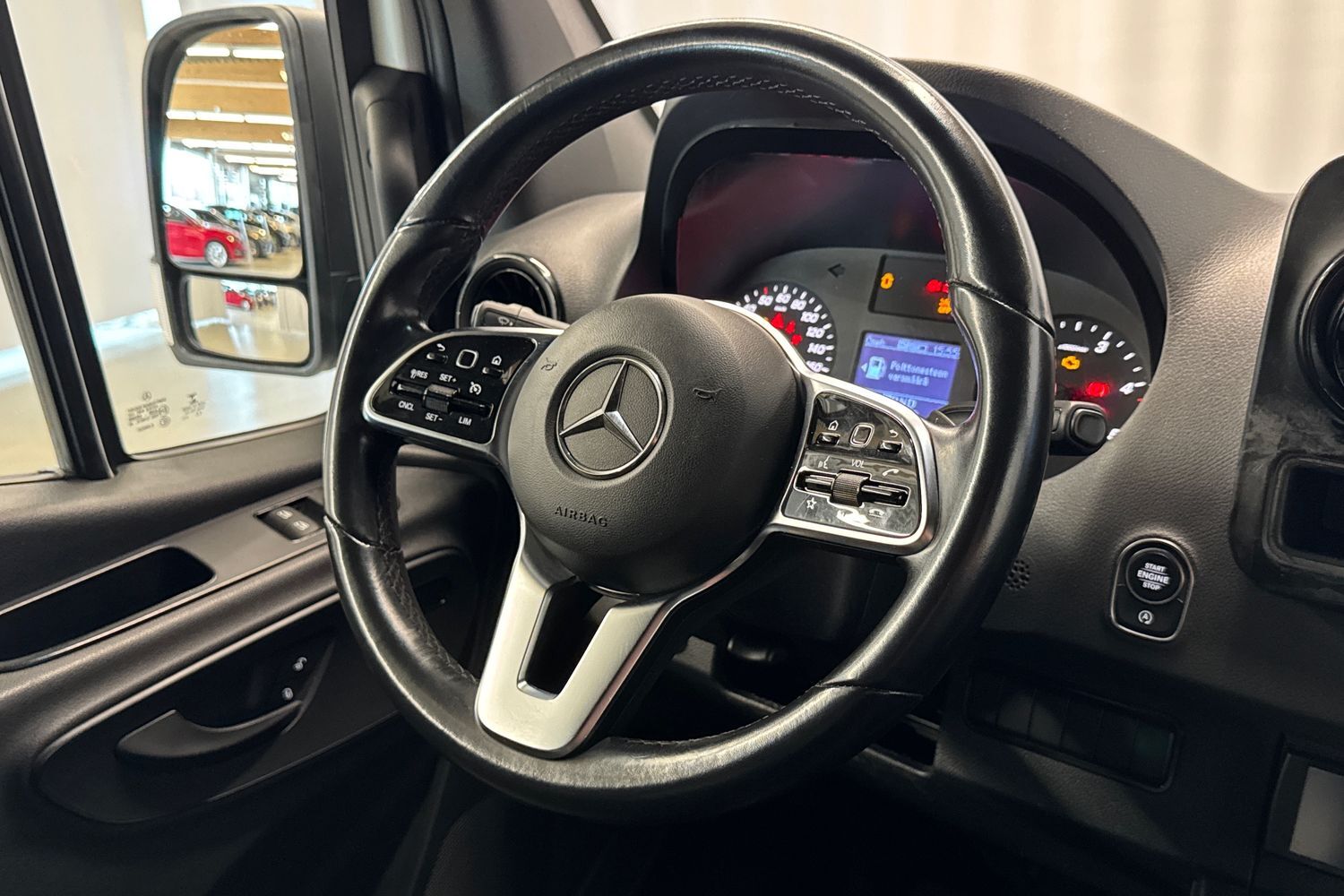 Mercedes-Benz Sprinter vaihtoauto
