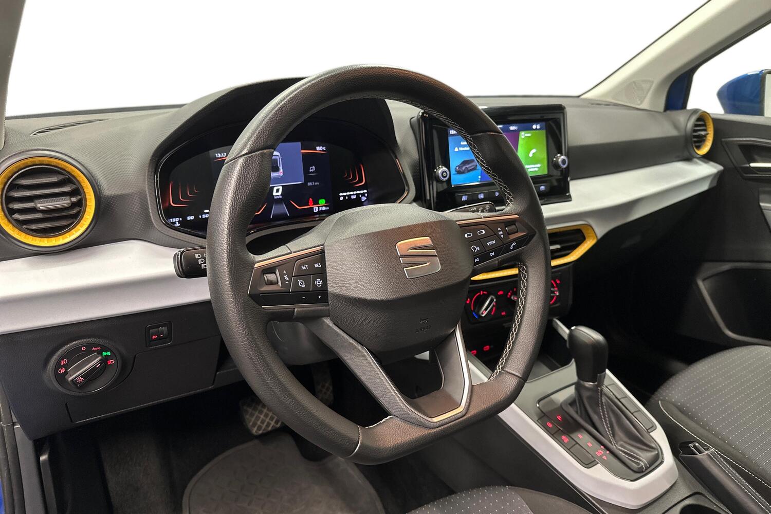 SEAT Arona vaihtoauto