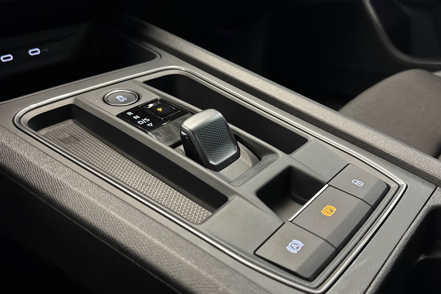 Cupra Leon Sportstourer vaihtoauto