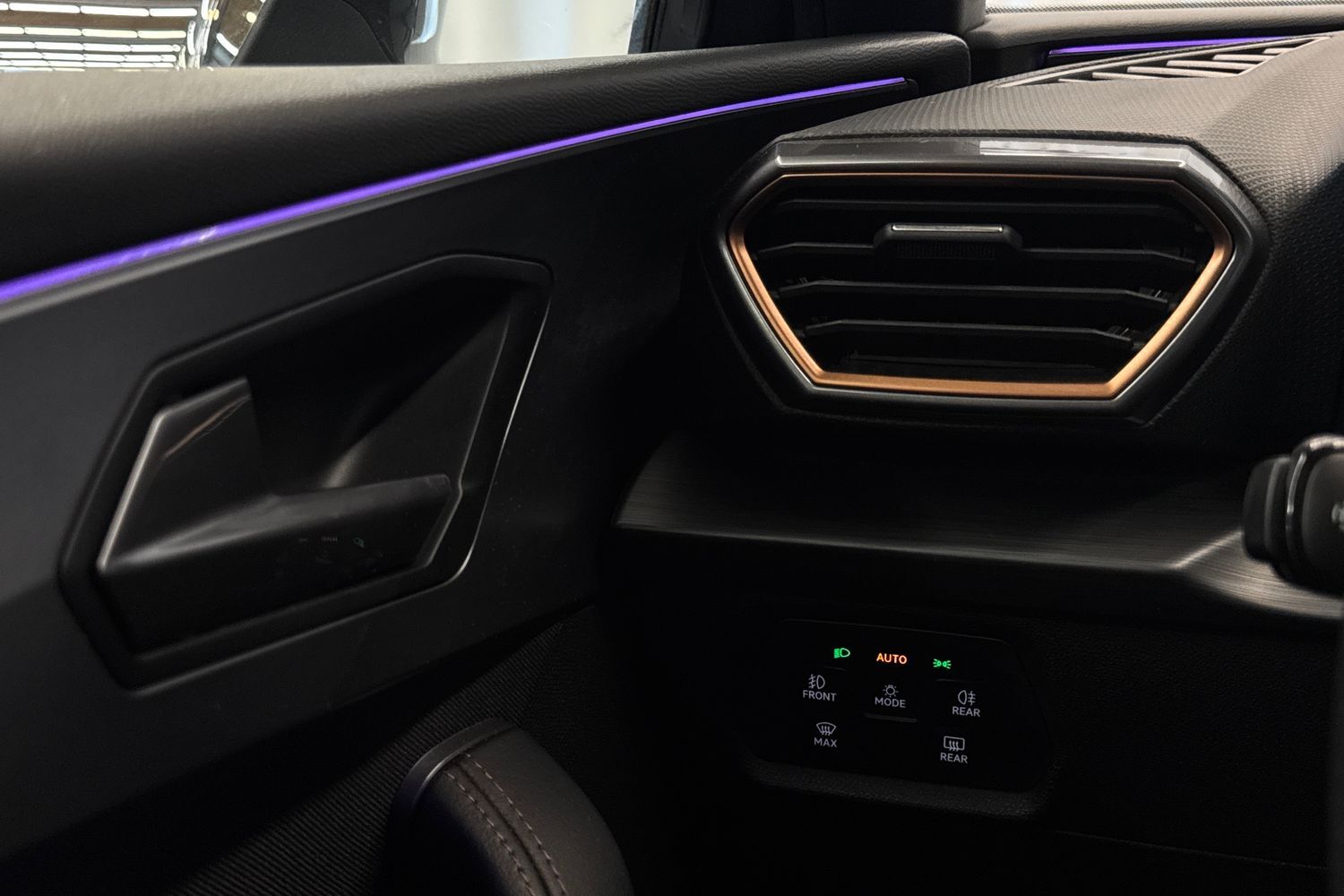 Cupra Leon Sportstourer vaihtoauto