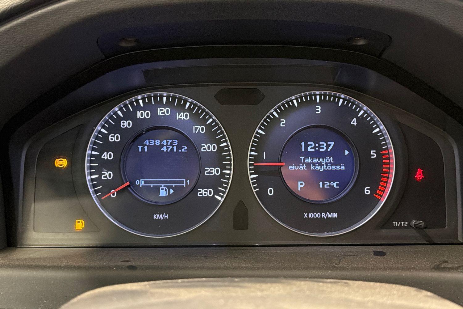 Volvo V70 vaihtoauto