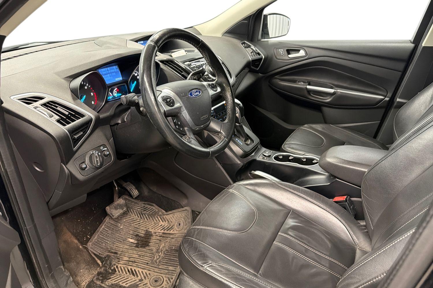 Ford Kuga vaihtoauto