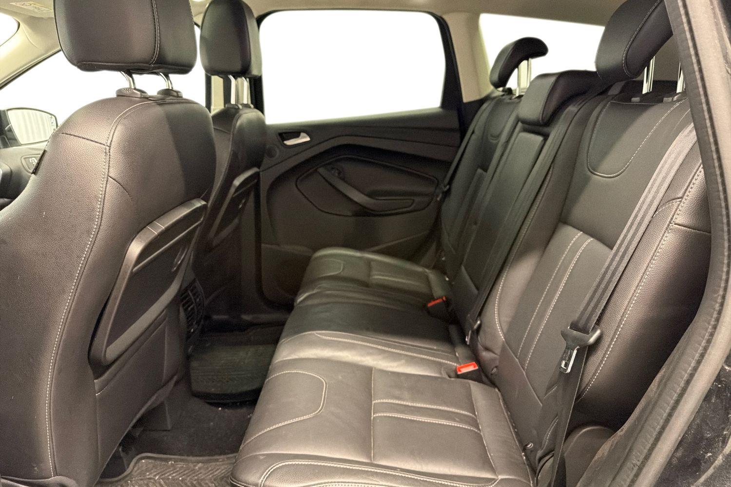 Ford Kuga vaihtoauto