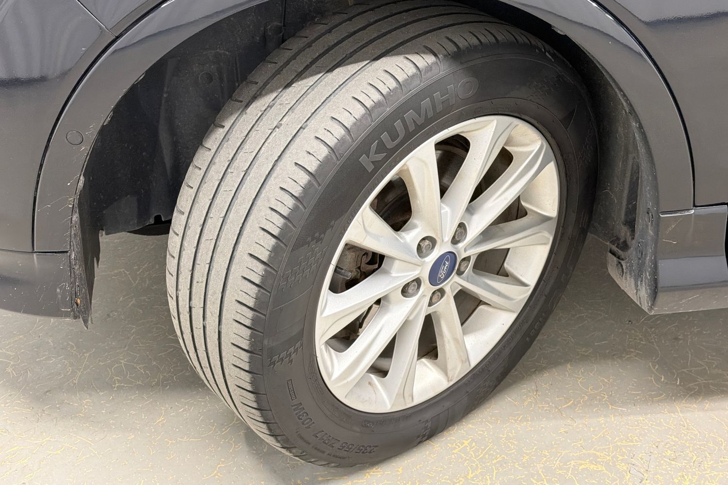 Ford Kuga vaihtoauto