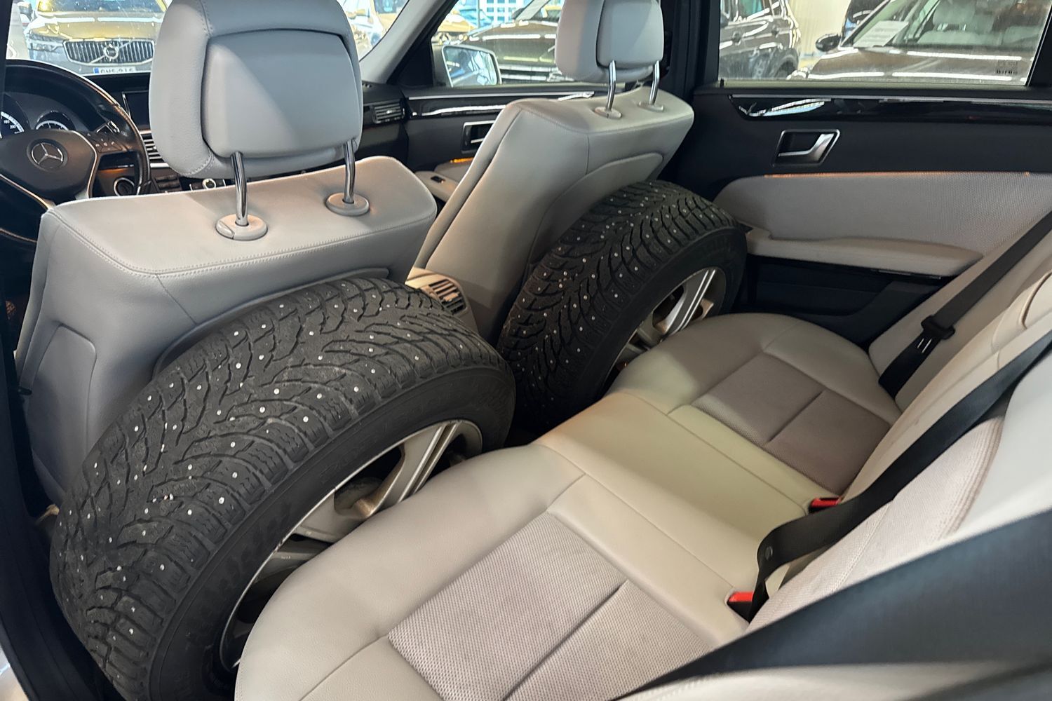 Mercedes-Benz E vaihtoauto