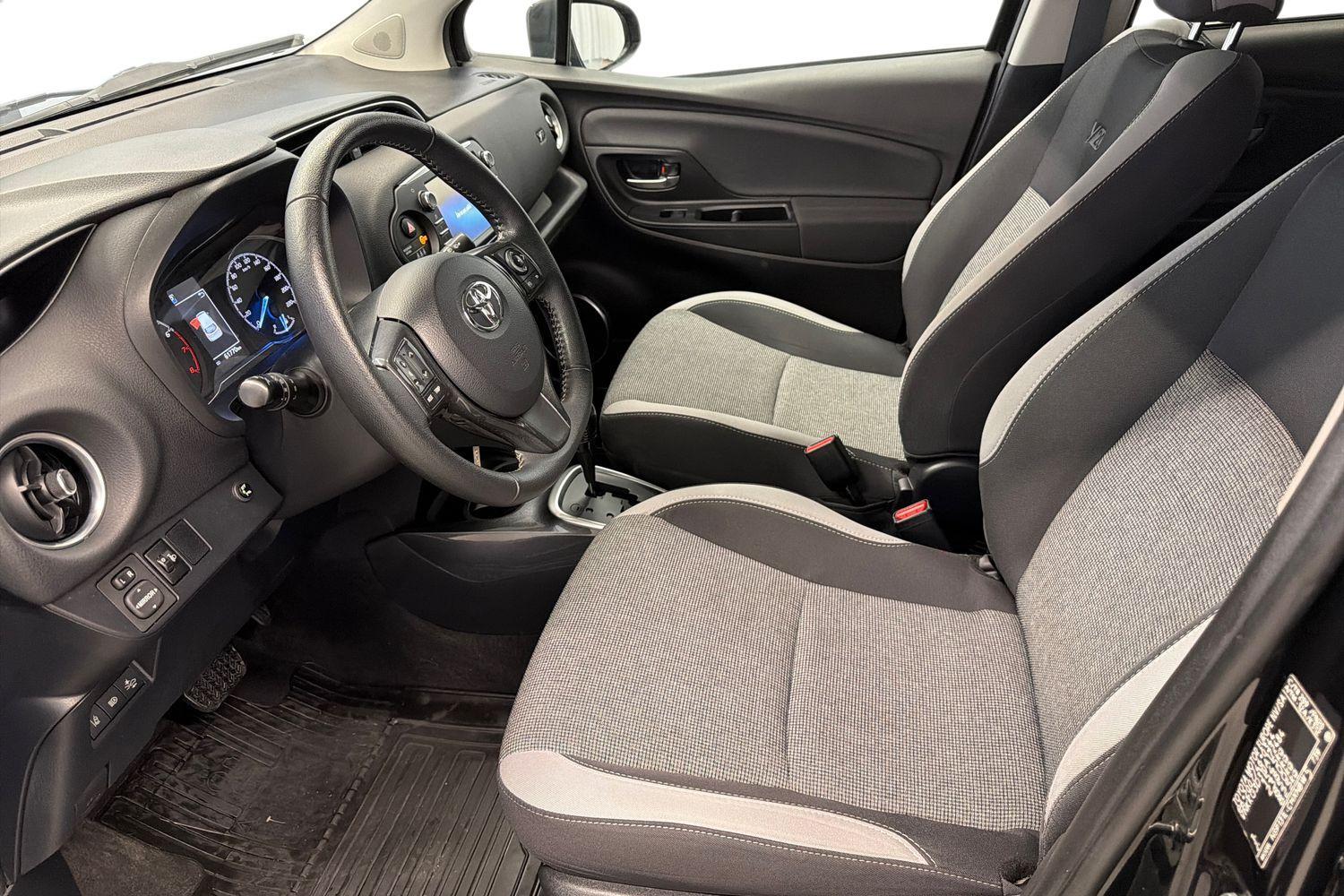 Toyota Yaris vaihtoauto