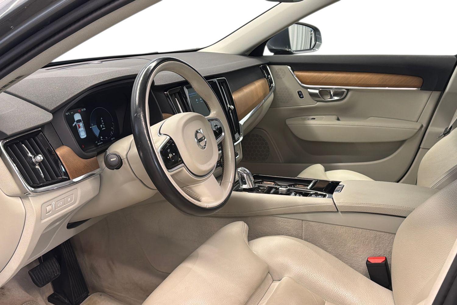 Volvo S90 vaihtoauto