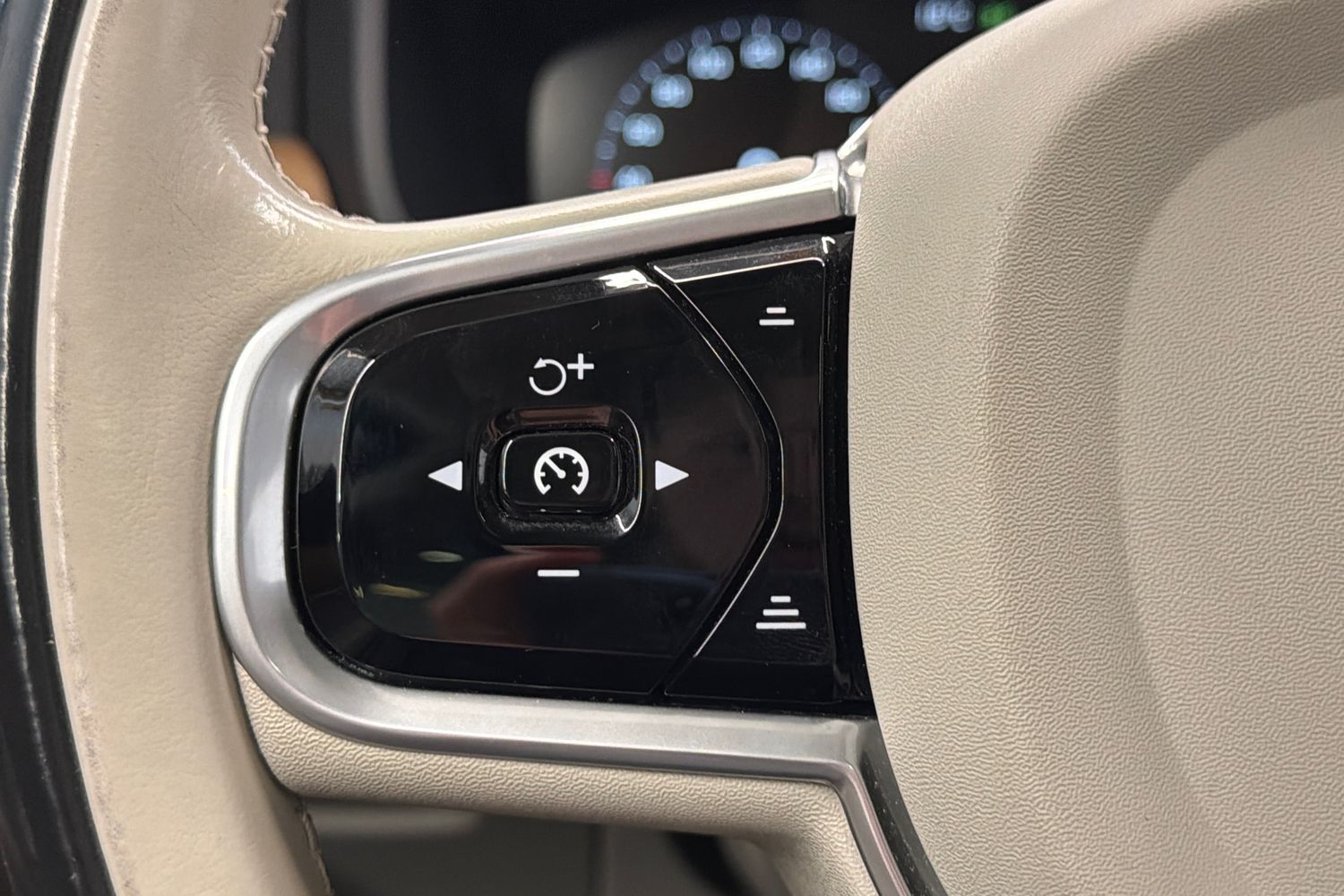 Volvo S90 vaihtoauto