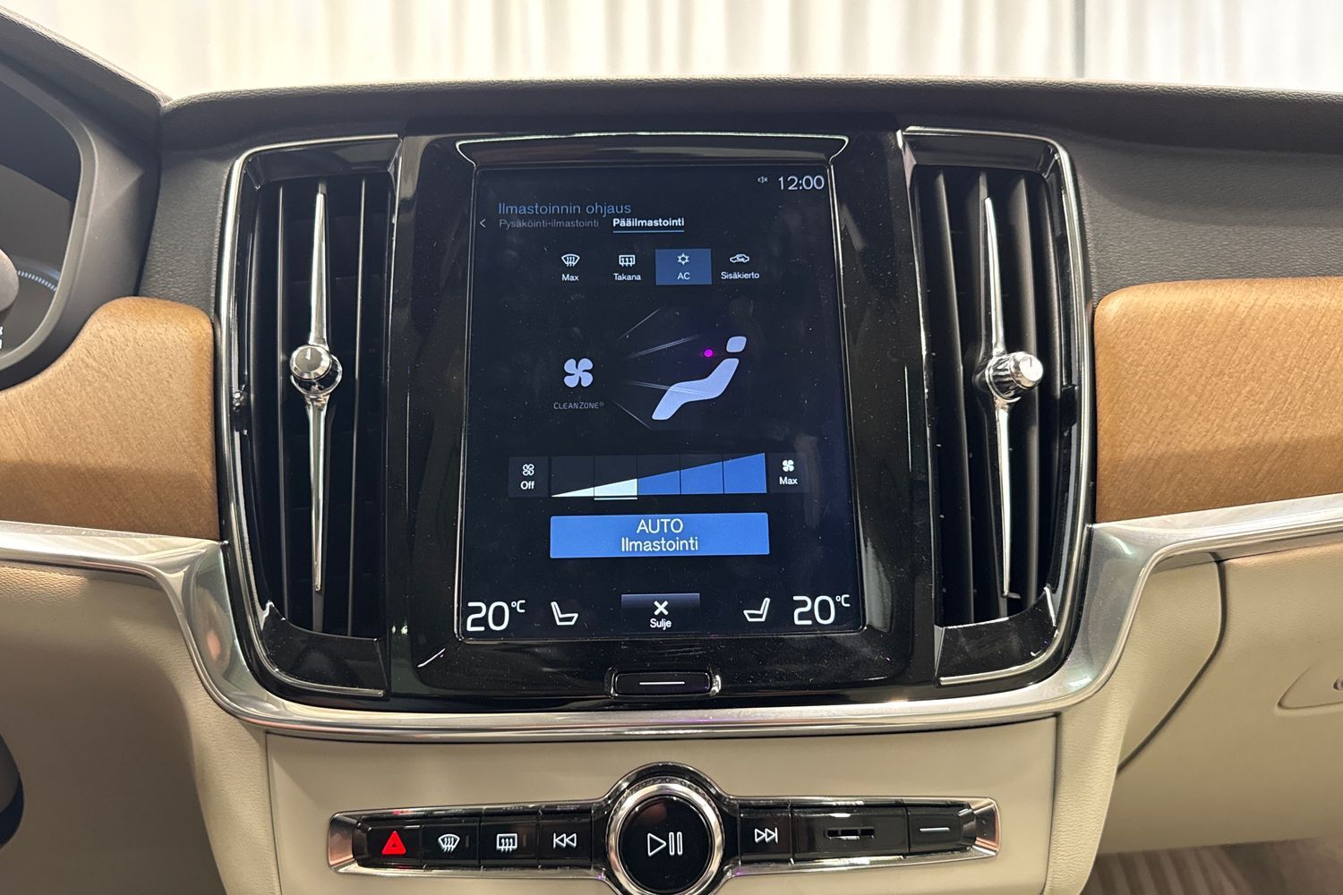 Volvo S90 vaihtoauto