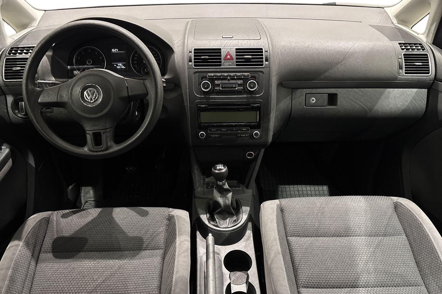 Volkswagen Touran vaihtoauto