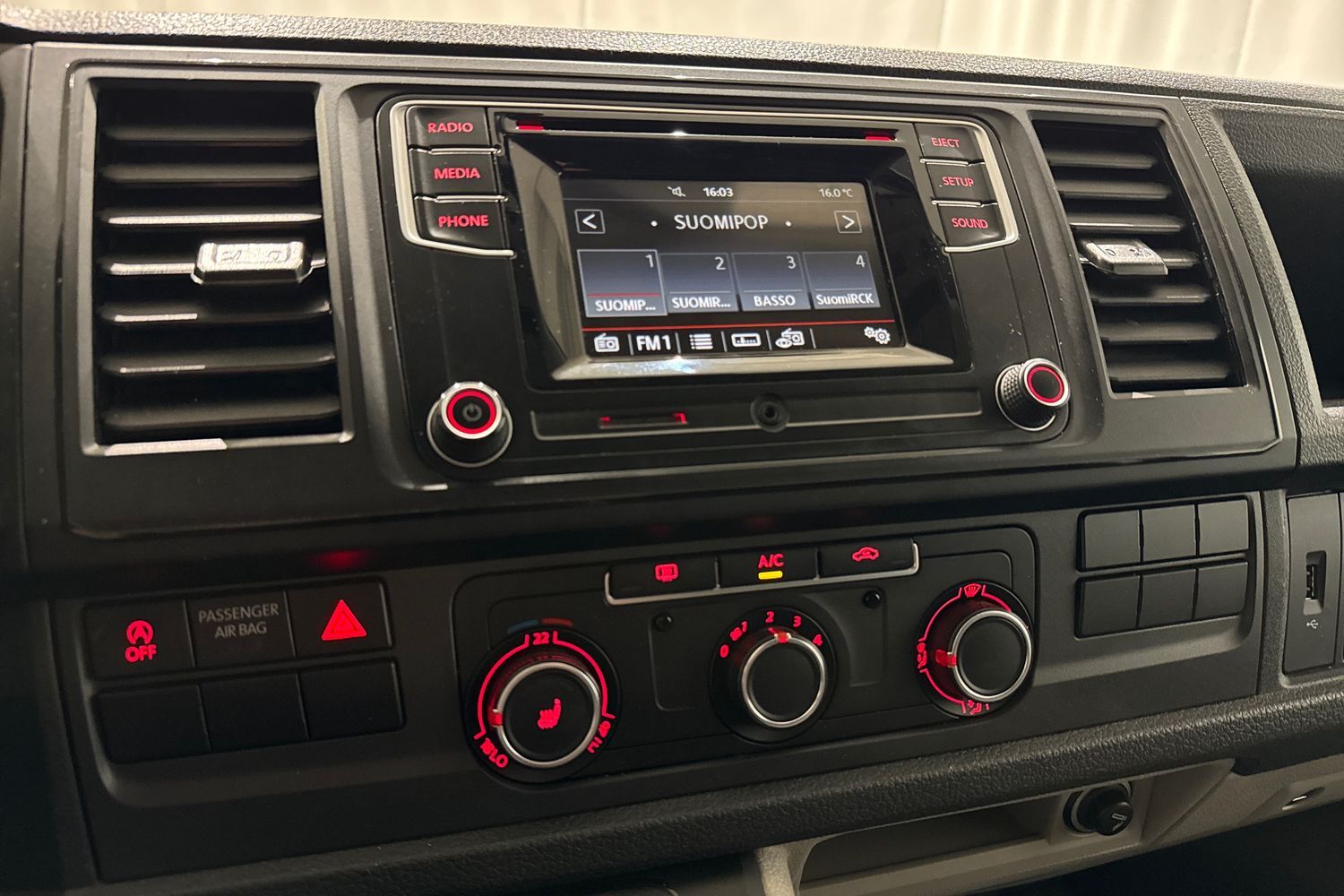 Volkswagen Transporter vaihtoauto