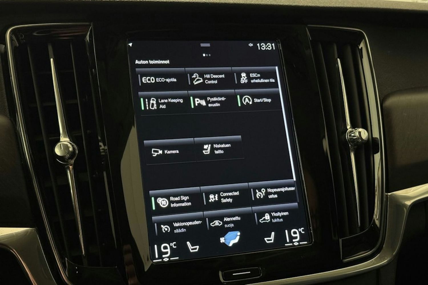 Volvo V90 Cross Country vaihtoauto