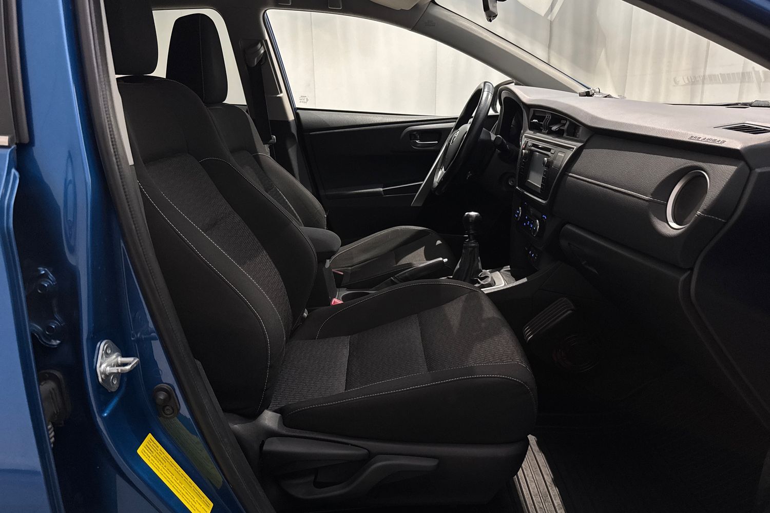 Toyota Auris vaihtoauto
