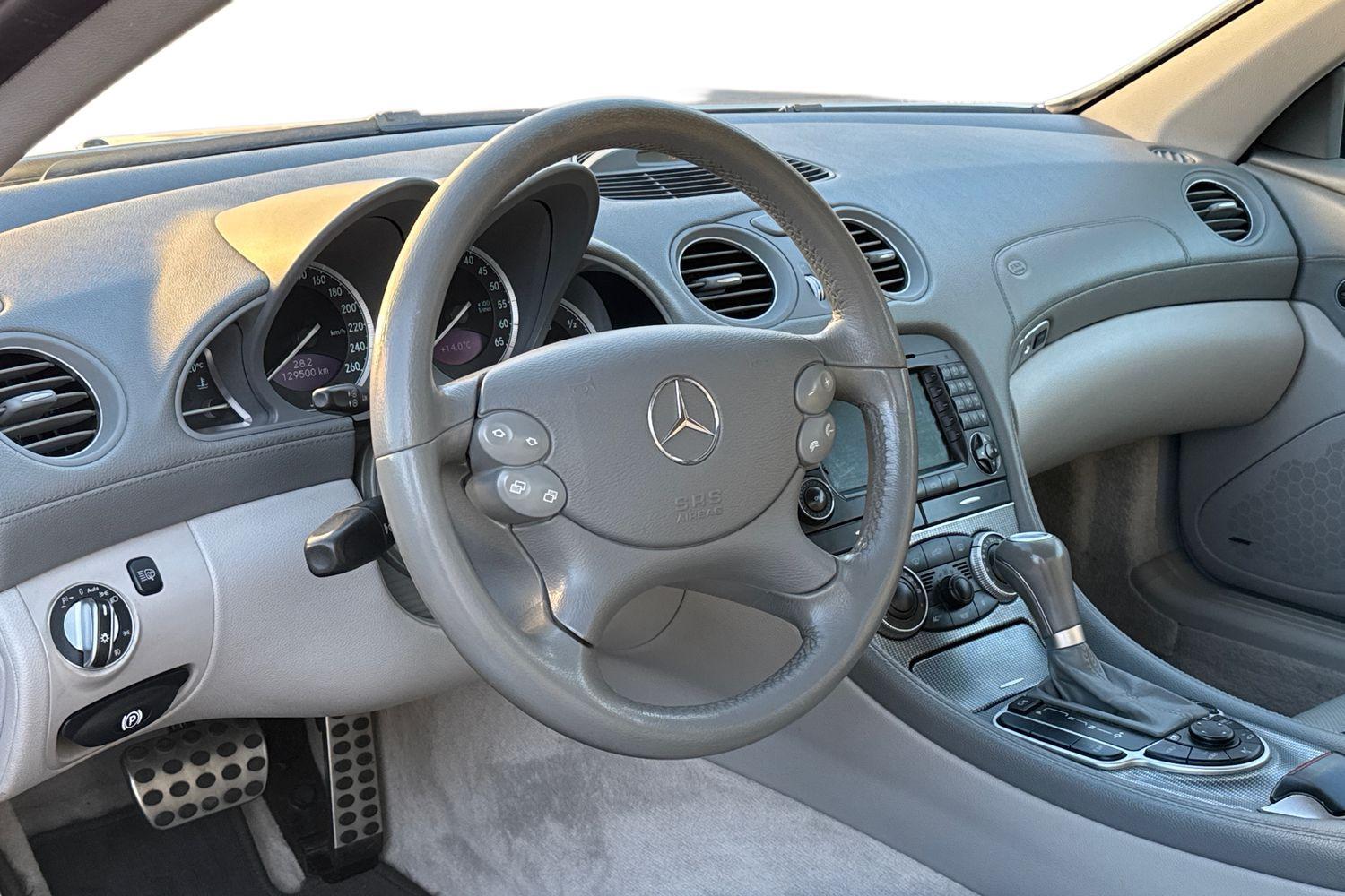Mercedes-Benz SL vaihtoauto