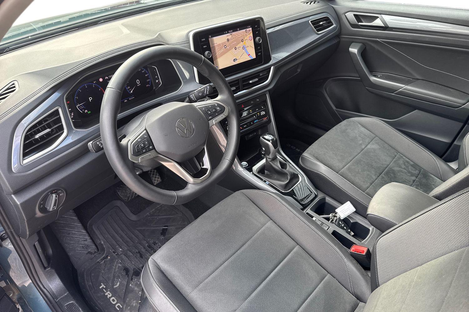 Volkswagen T-Roc vaihtoauto