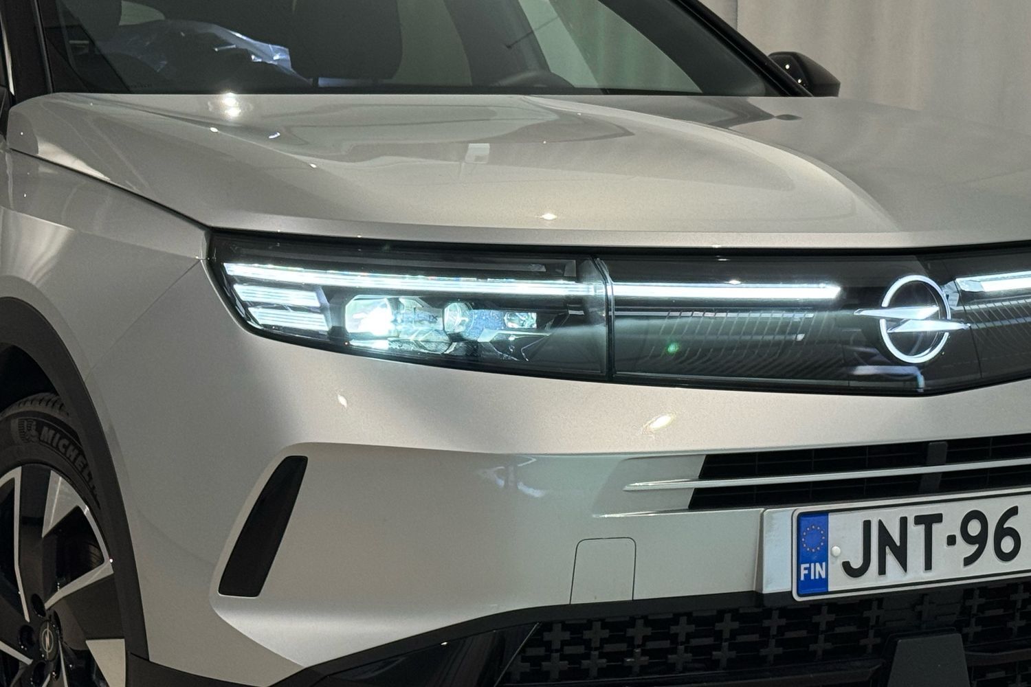Opel Grandland vaihtoauto
