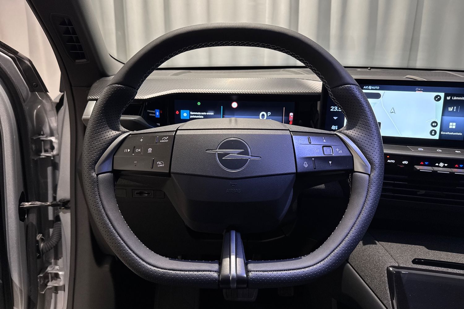 Opel Grandland vaihtoauto