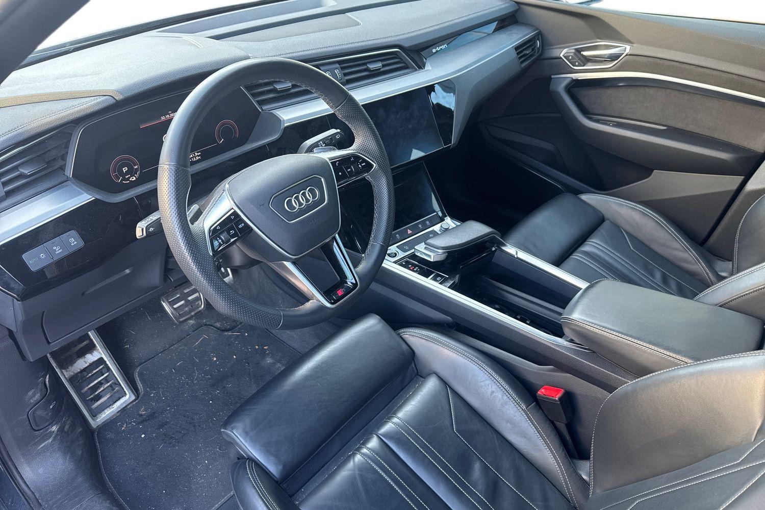 Audi Q8 e-tron vaihtoauto