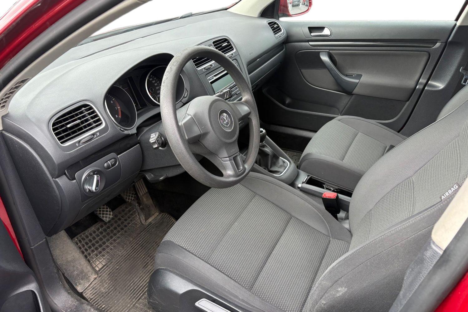 Volkswagen Golf vaihtoauto
