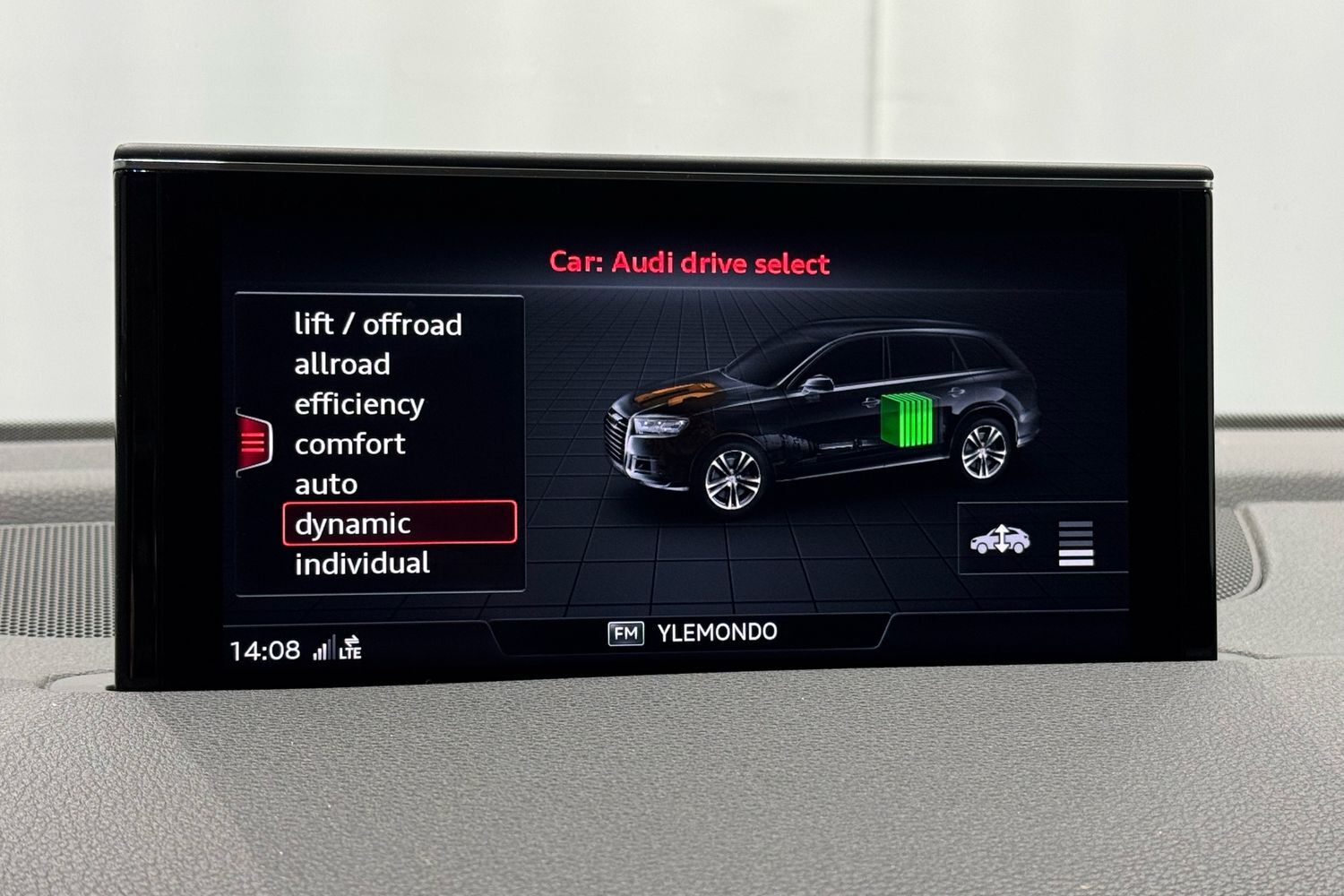 Audi Q7 vaihtoauto
