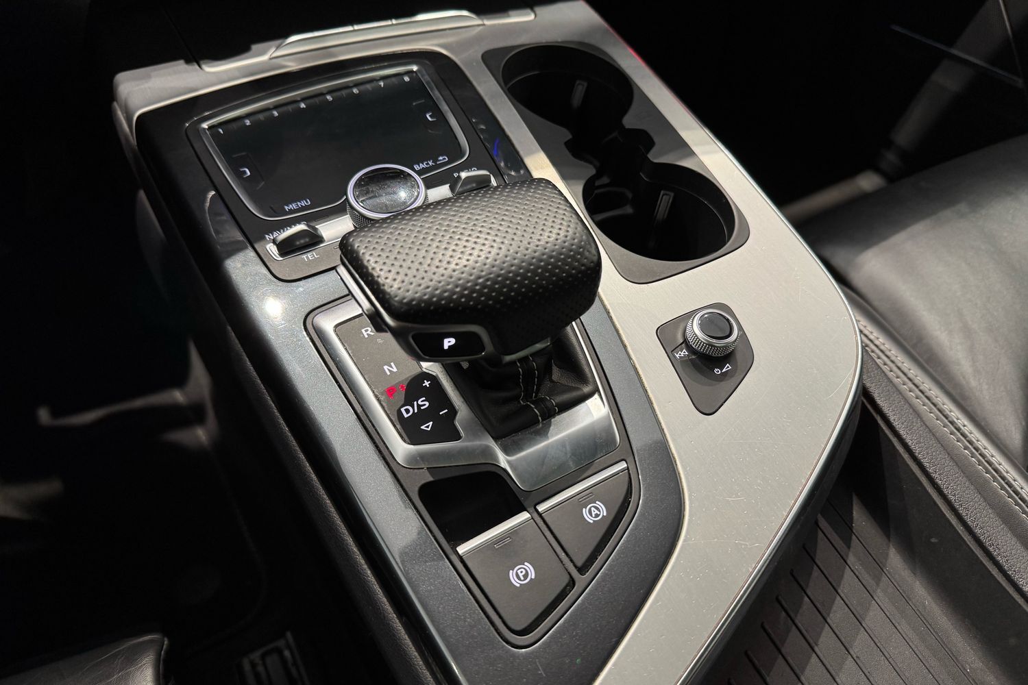 Audi Q7 vaihtoauto