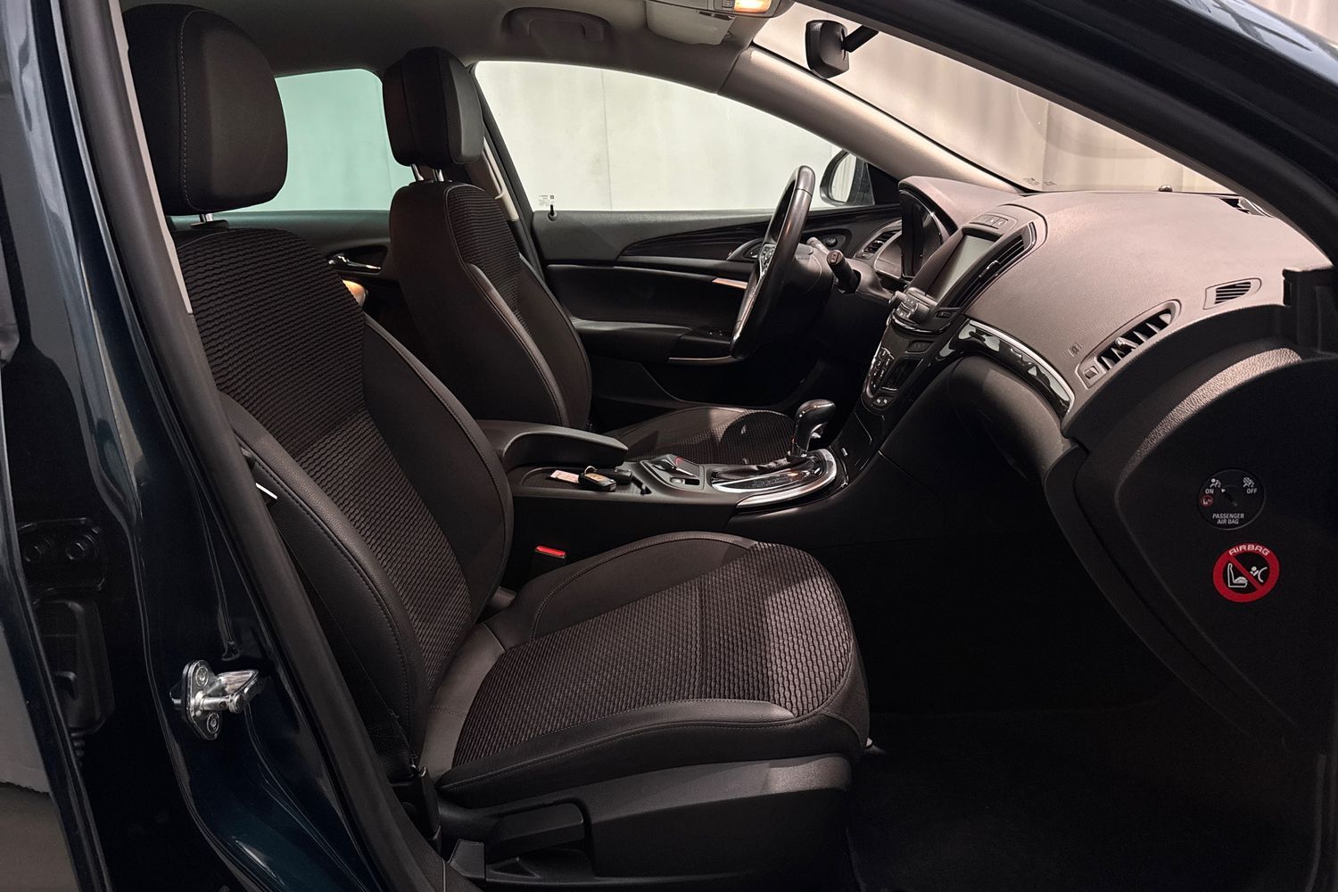 Opel Insignia vaihtoauto