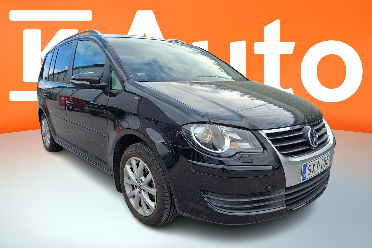 Volkswagen Touran vaihtoauto