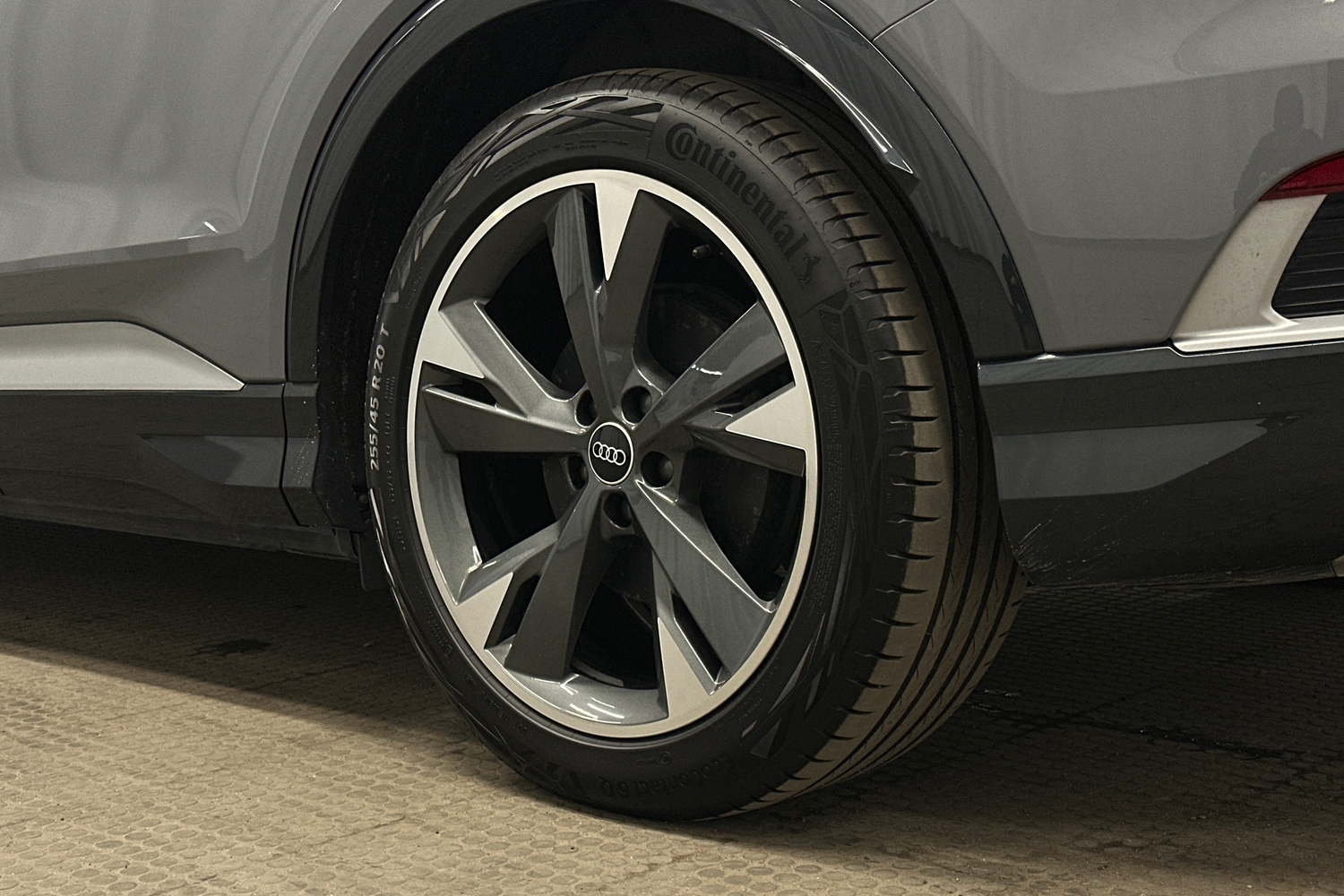 Audi Q4 e-tron vaihtoauto