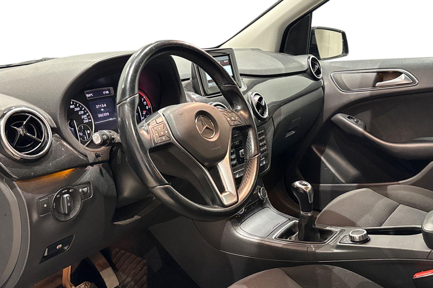 Mercedes-Benz B vaihtoauto
