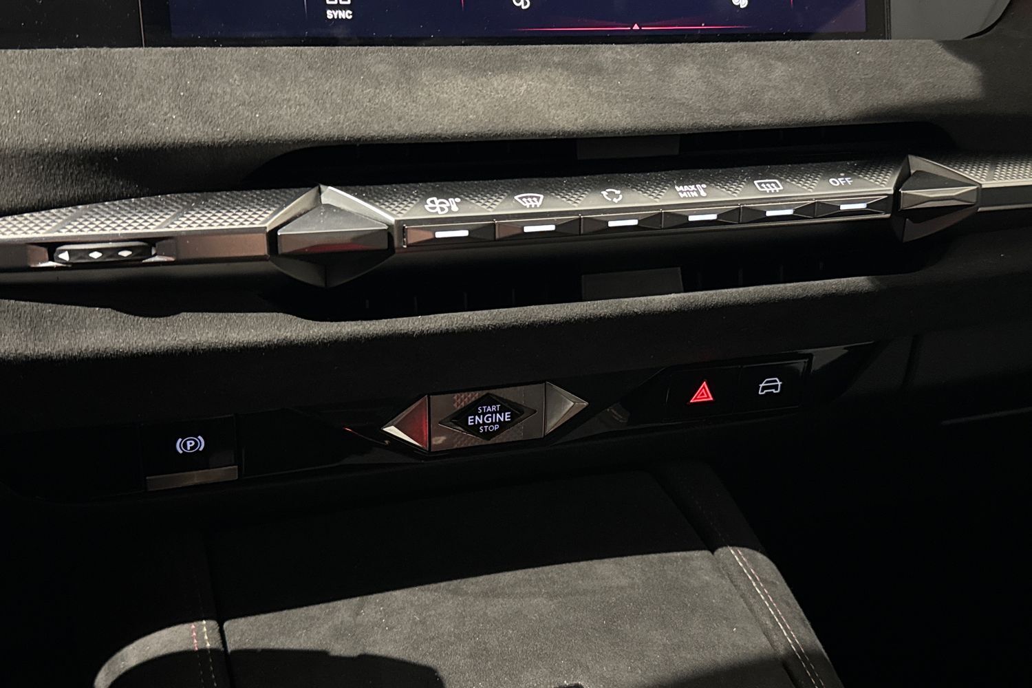 DS 4 vaihtoauto