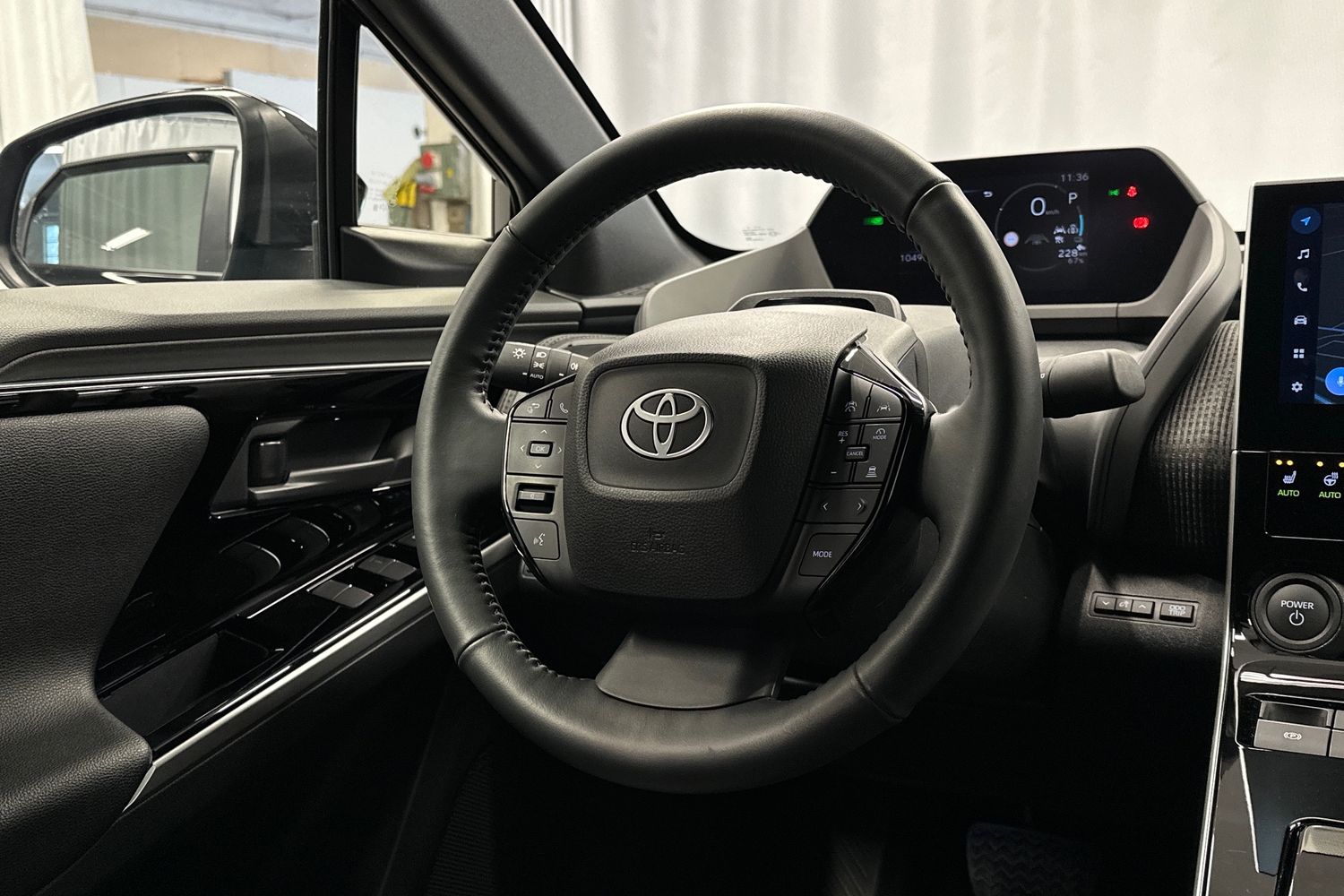 Toyota bZ4X vaihtoauto