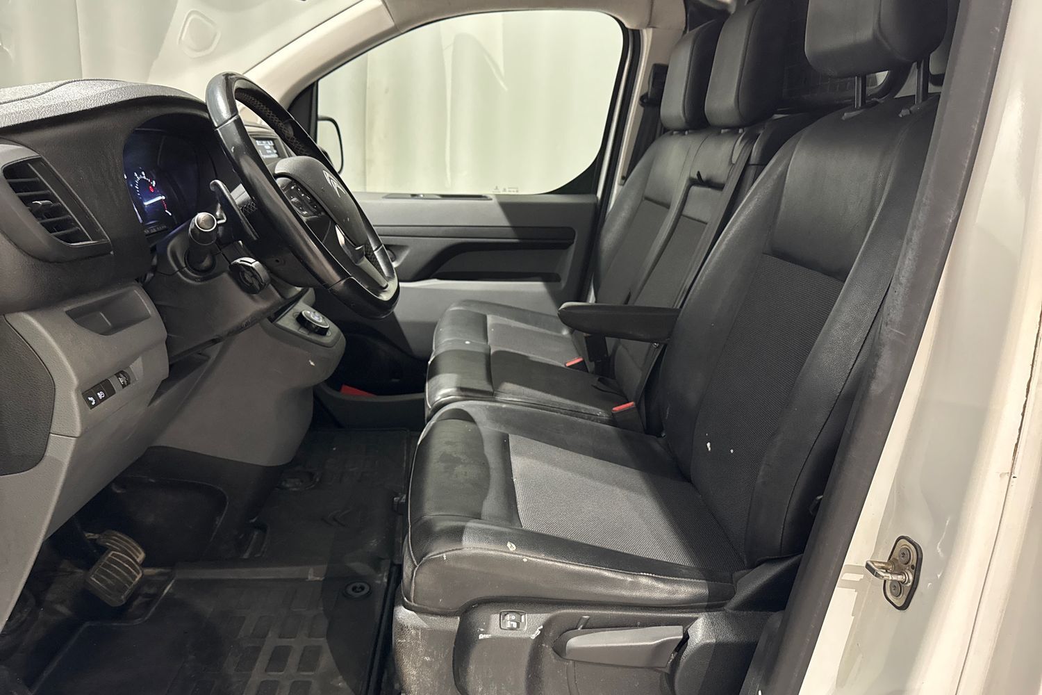 Citroën Jumpy vaihtoauto
