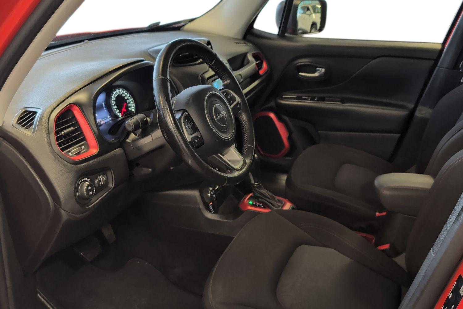 Jeep Renegade vaihtoauto