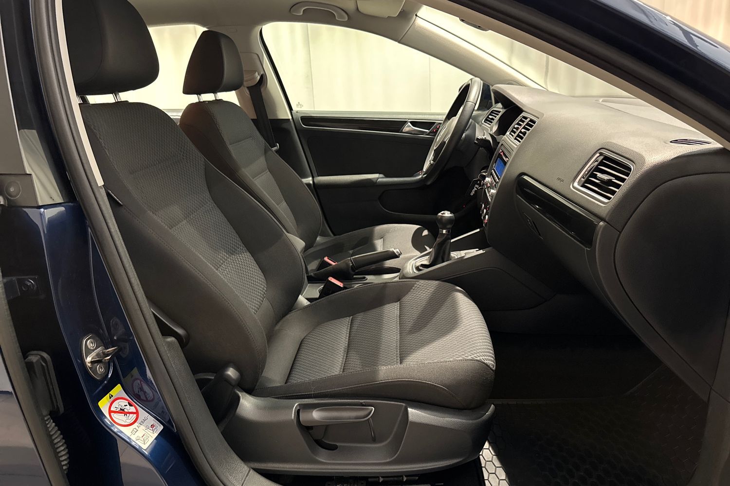 Volkswagen Jetta vaihtoauto