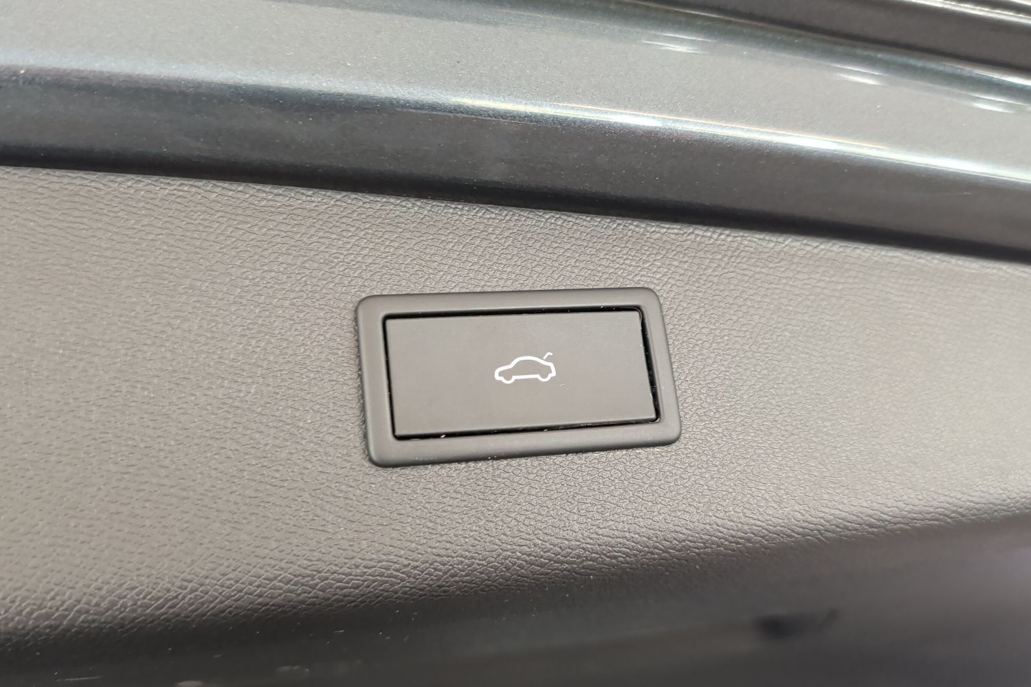 SEAT Leon Sportstourer vaihtoauto