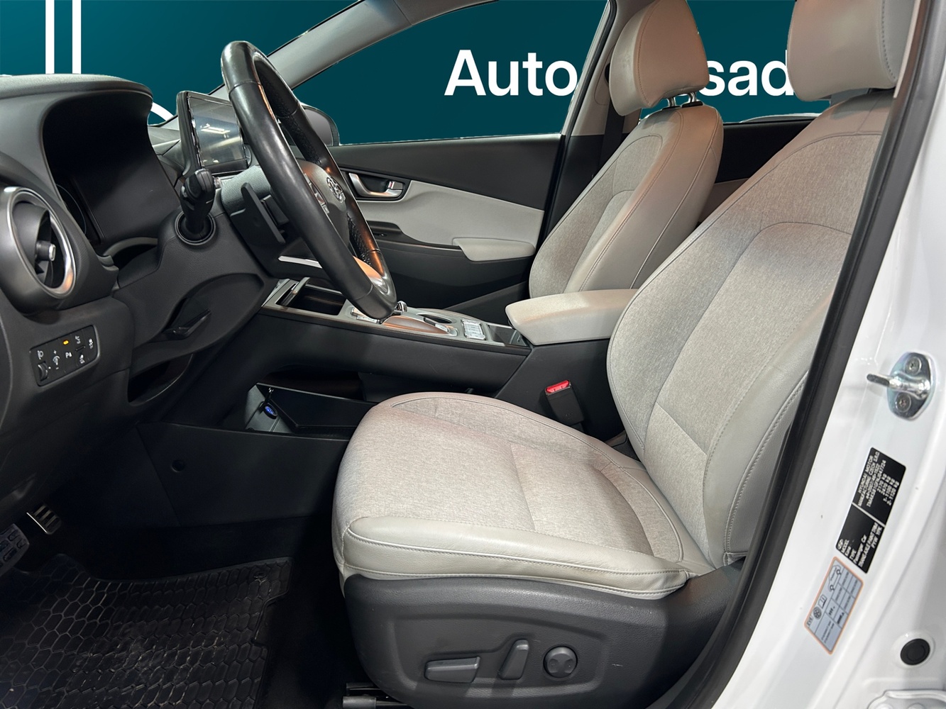 Hyundai Kona vaihtoauto
