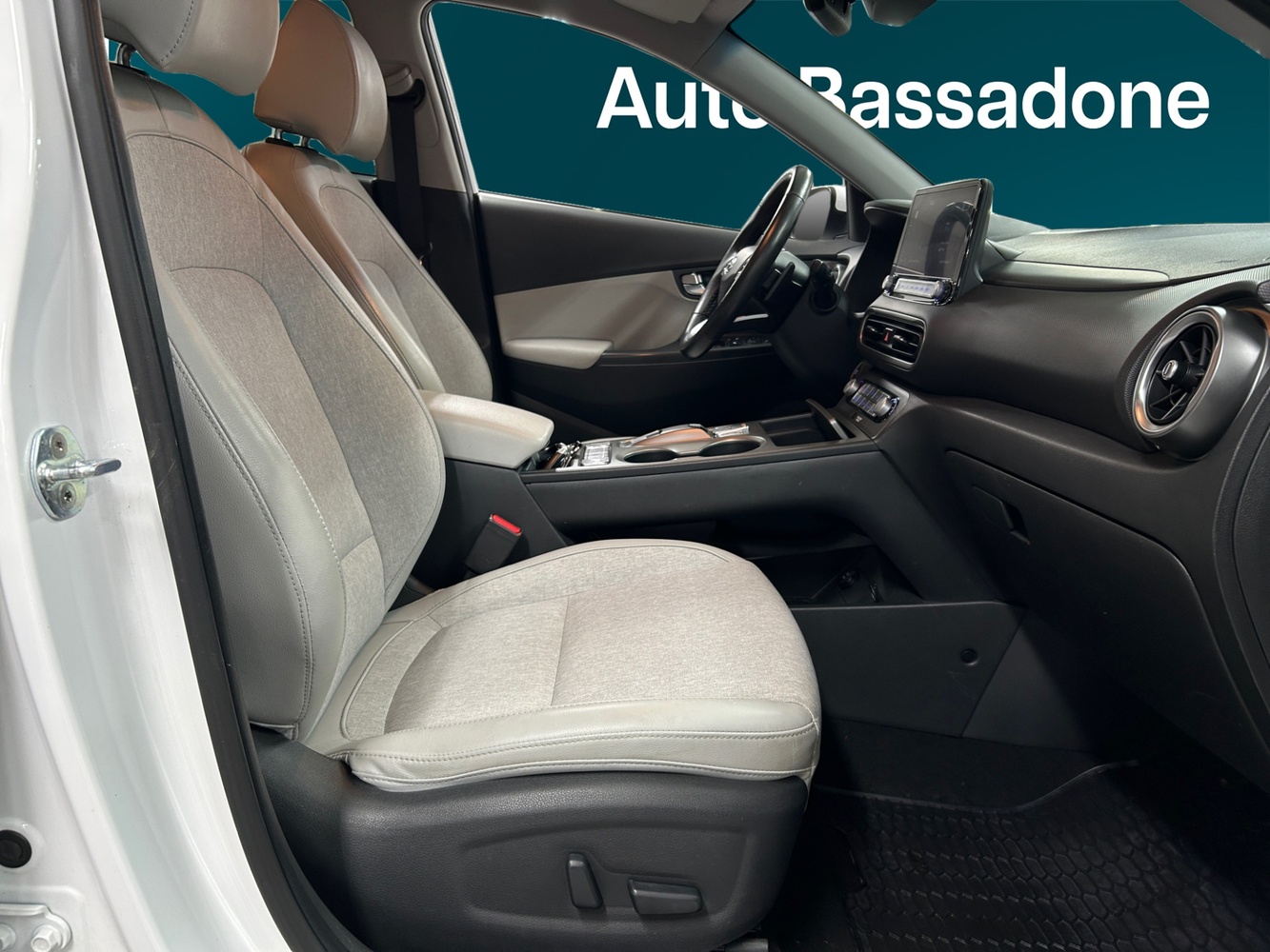 Hyundai Kona vaihtoauto