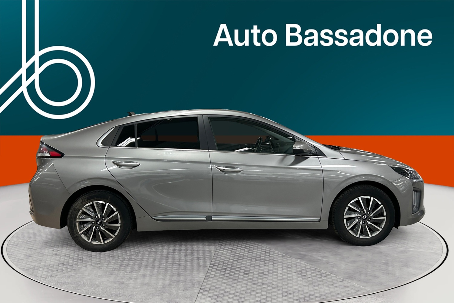 Hyundai IONIQ electric vaihtoauto