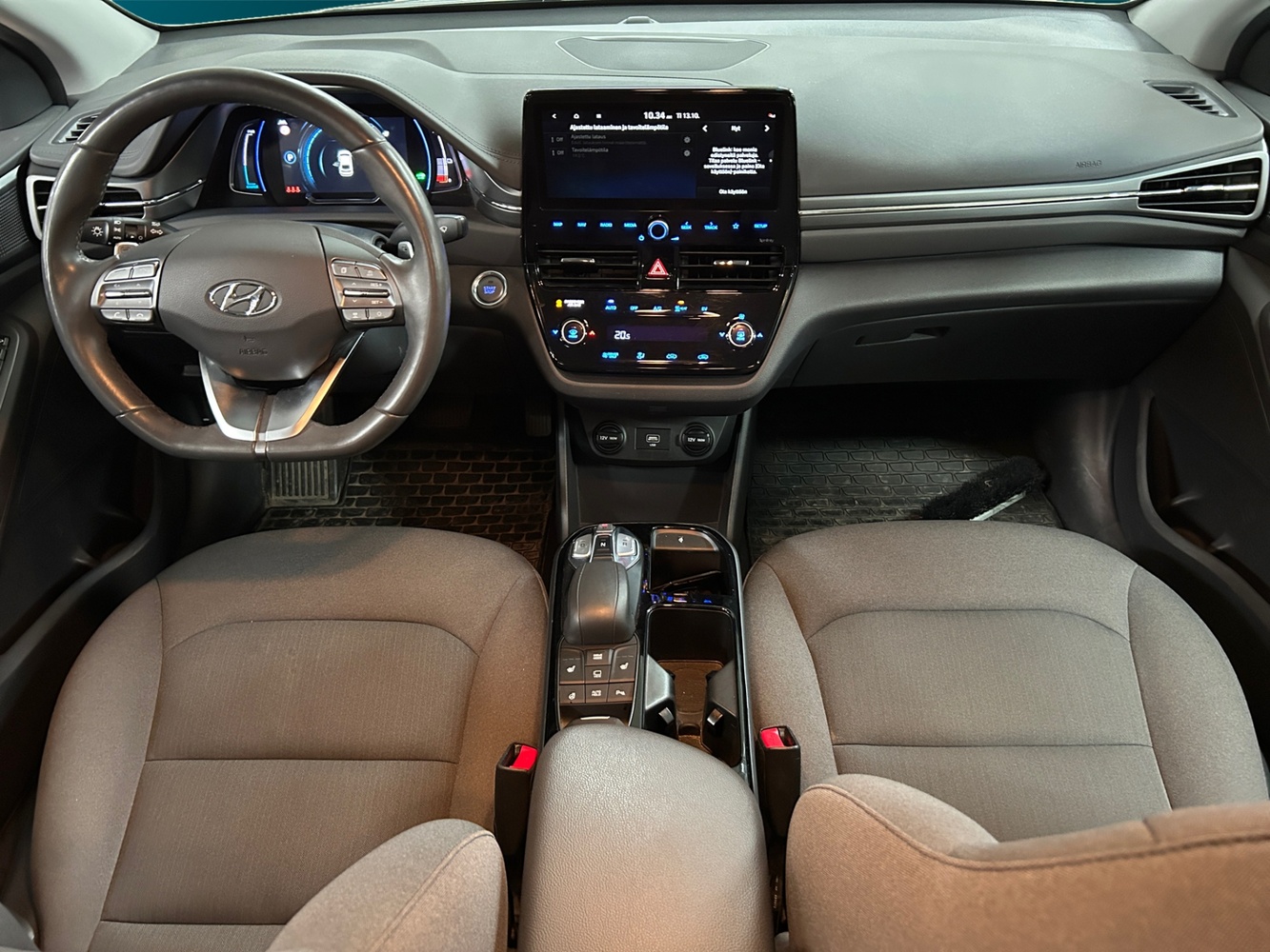 Hyundai IONIQ electric vaihtoauto