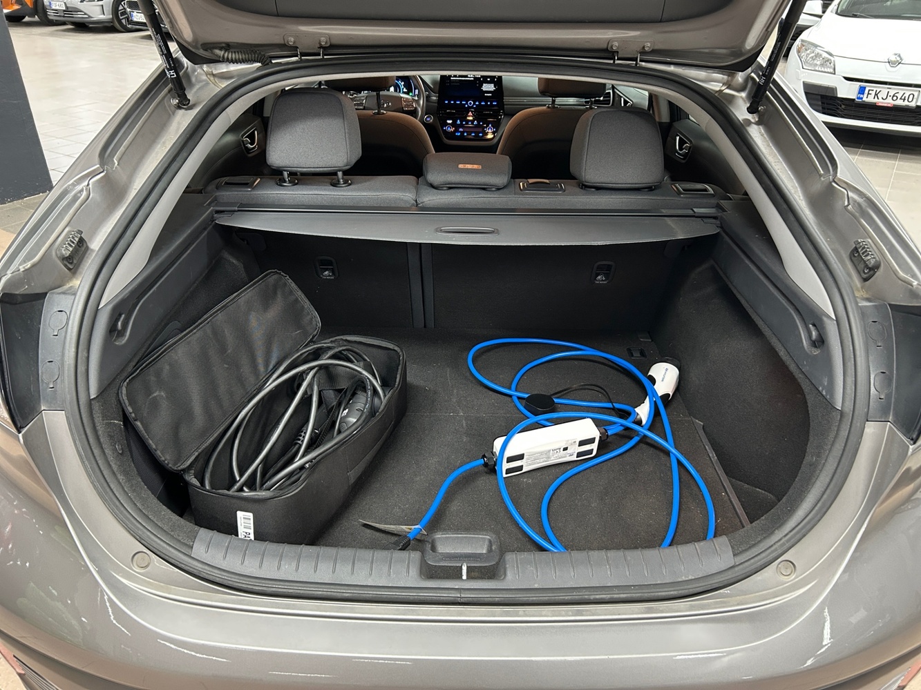 Hyundai IONIQ electric vaihtoauto