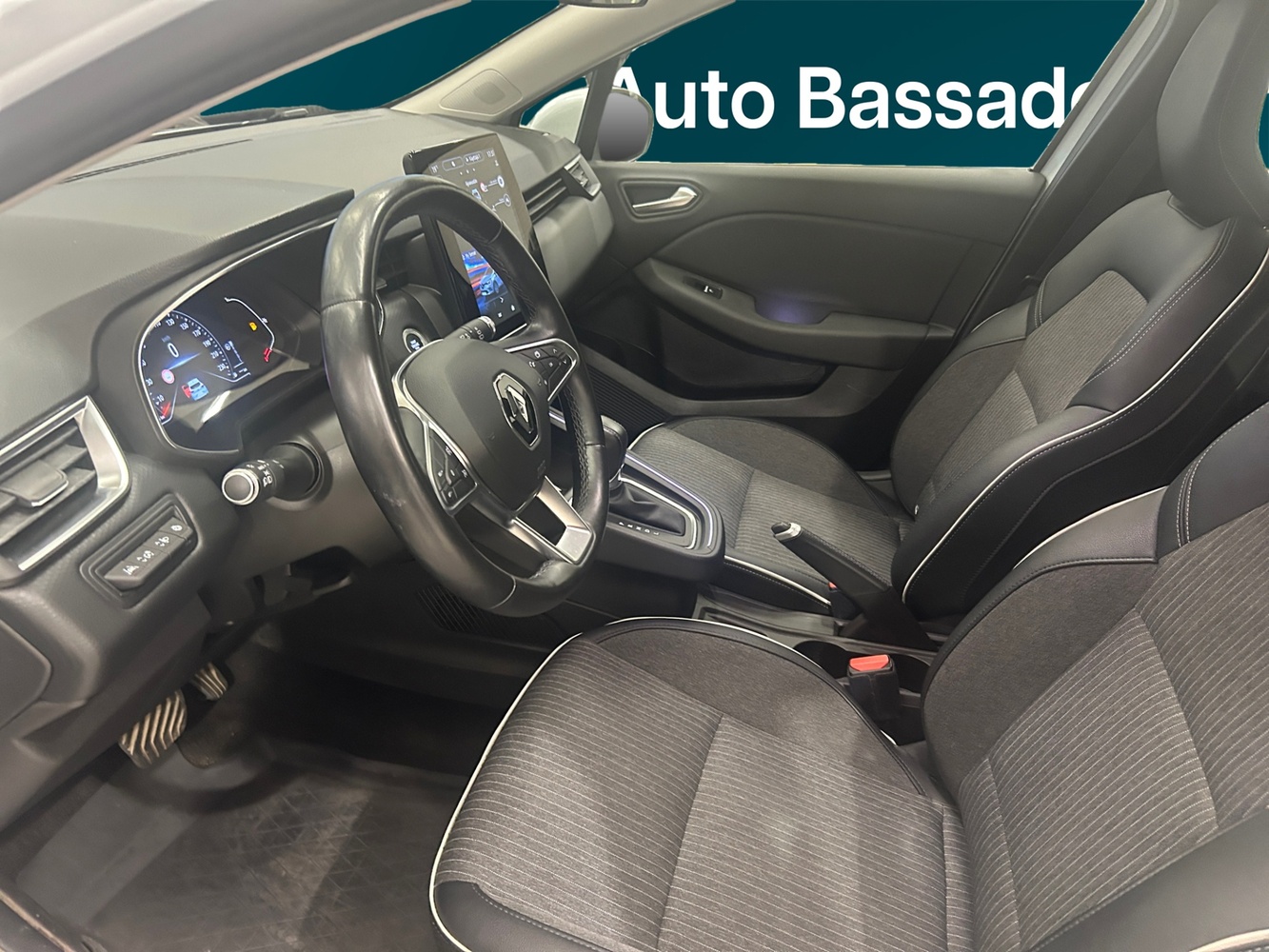 Renault Clio vaihtoauto