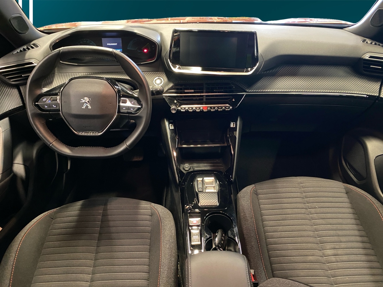 Peugeot e-2008 vaihtoauto