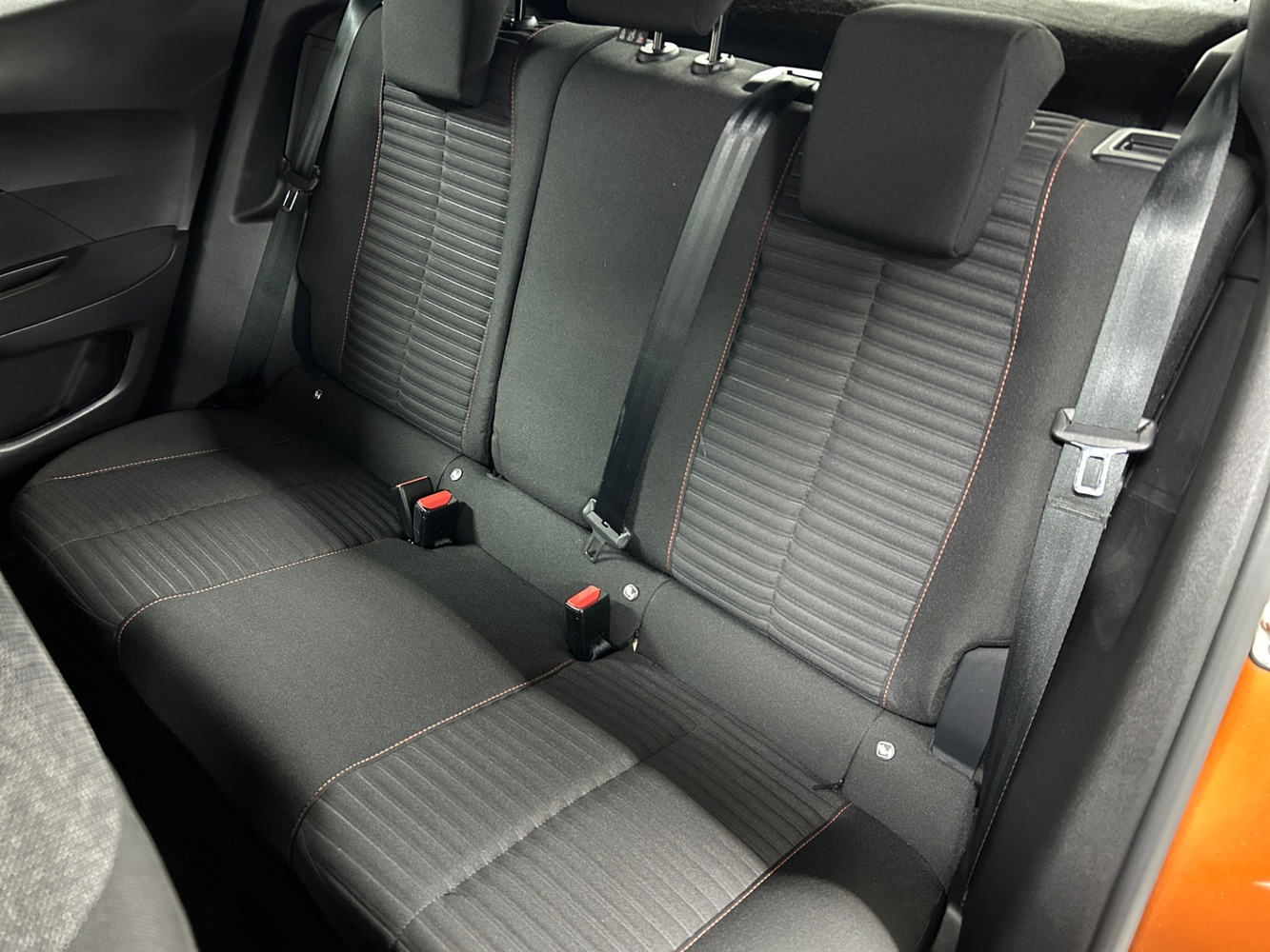 Peugeot e-2008 vaihtoauto